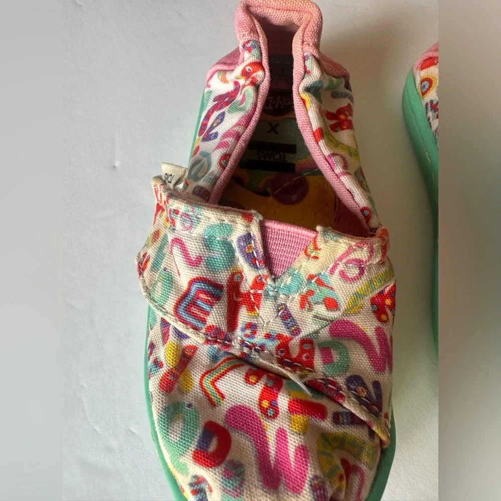 6C TOMS X Play-Doh Alphabet Shoes